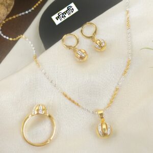 Pendant set